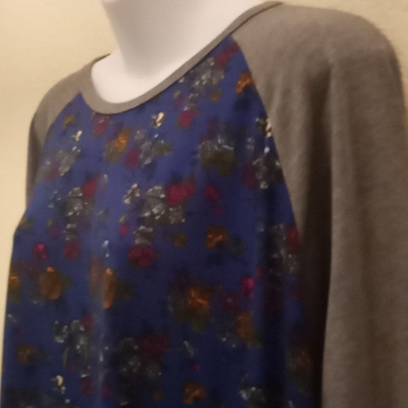 LulaRoe  Floral  Randy Knit Top-#0314 - Picture 4 of 14